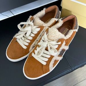 SOLD ‼️Michael Kors Sneakers